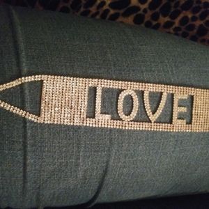 LOVE Chocker